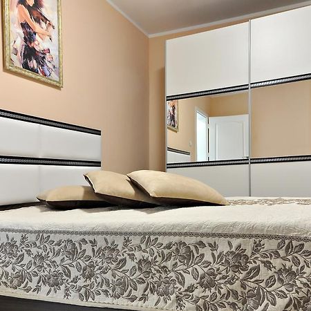 St George Apartment Veliko Tárnovo Exterior foto